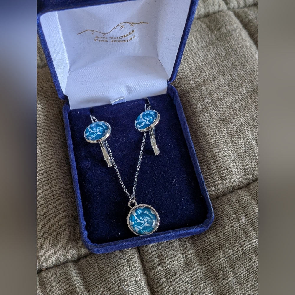 Portuguese Earrings And Necklace Set